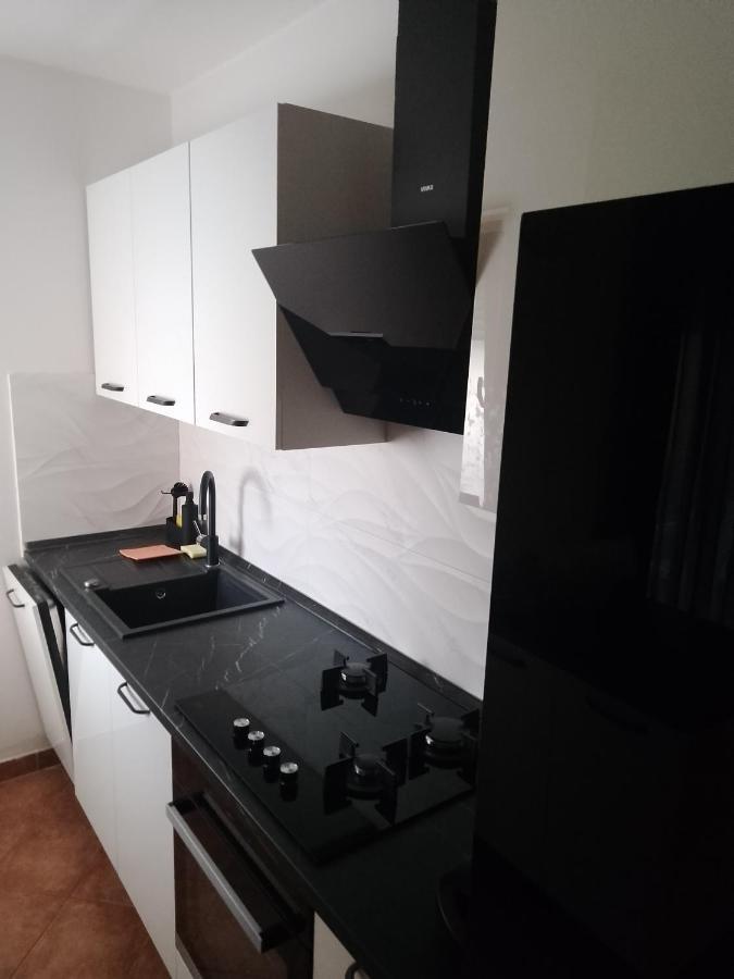 Apartman Lean Пула Экстерьер фото