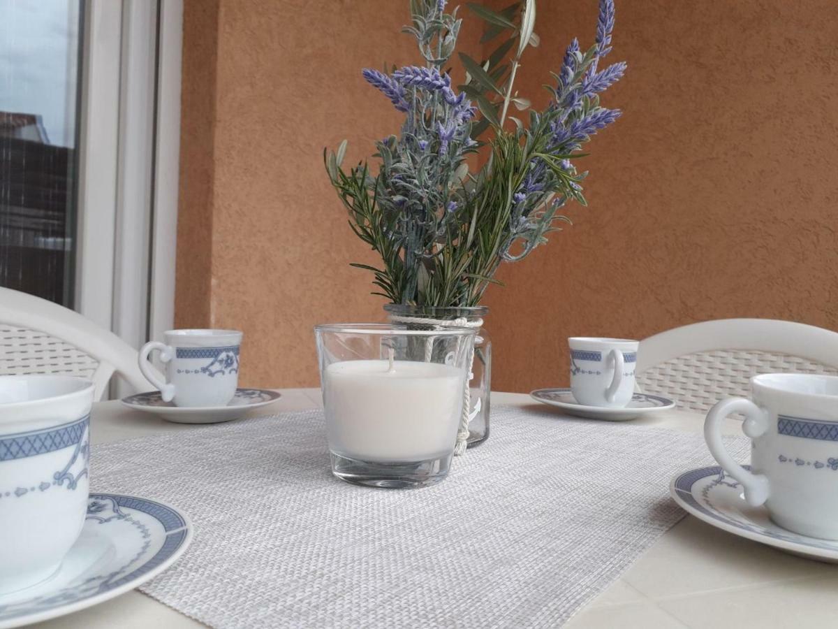 Apartman Lean Пула Экстерьер фото
